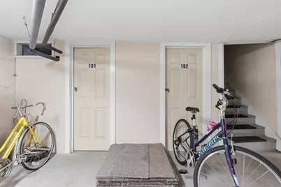 3035 Bryant Avenue S, Minneapolis, MN 55408 - Photo 9