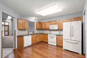 7888 Prairie Creek Ct NE, Elk River, MN 55330 - Photo 9