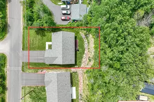 915 N Basswood Ave, Duluth, MN 55811 - Photo 25