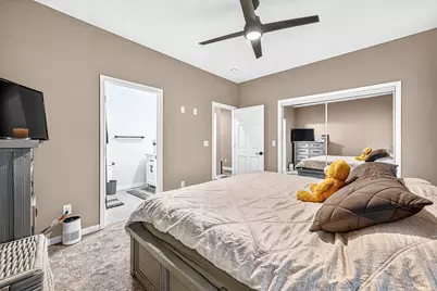 915 N Basswood Avenue, Duluth, MN 55811 - Photo 15