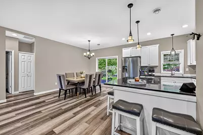 915 N Basswood Avenue, Duluth, MN 55811 - Photo 7