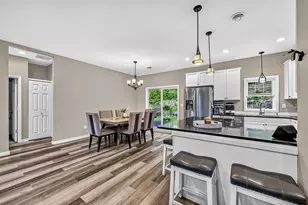 915 N Basswood Ave, Duluth, MN 55811 - Photo 7