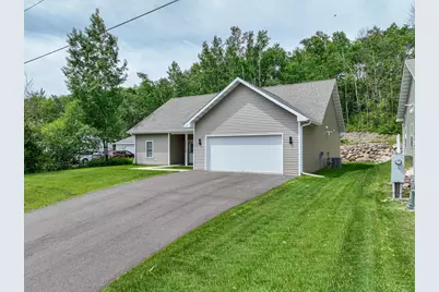 915 N Basswood Avenue, Duluth, MN 55811 - Photo 3