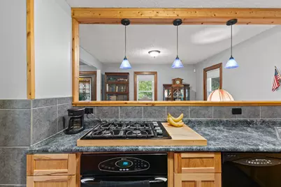 2020 Margaret Street N, North Saint Paul, MN 55109 - Photo 21