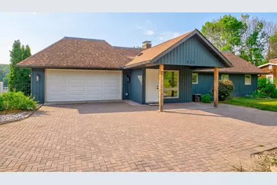520 Glenbrook Avenue N, Oakdale, MN 55128 - Photo 5