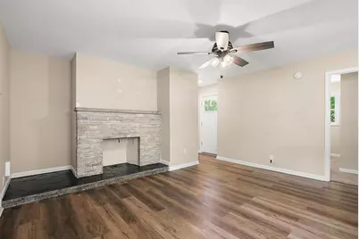 417 Central Avenue S, Young America Township, MN 55397 - Photo 9