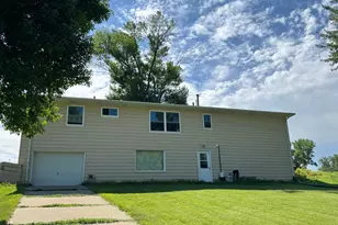 2722 Albion Ave, Fairmont, MN 56031 - Photo 3