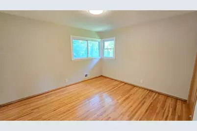 3001 29th Avenue NE, Saint Anthony, MN 55418 - Photo 17