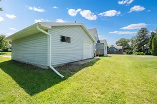 210 2nd Ave NE, Plainview, MN 55964 - Photo 19