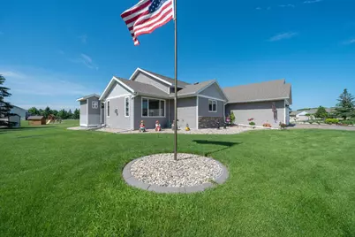 814 Curt Felt Drive, Alexandria, MN 56308 - Photo 3