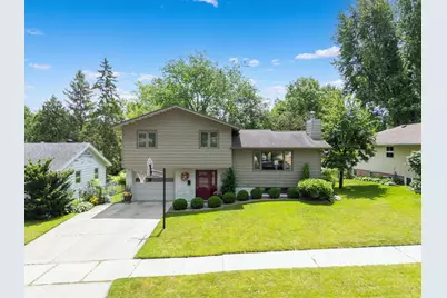 1214 29th Street NW, Rochester, MN 55901 - Photo 1