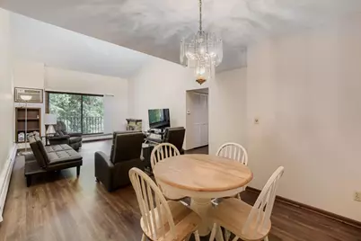 12600 Parkwood Drive #313, Burnsville, MN 55337 - Photo 7