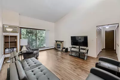 12600 Parkwood Drive #313, Burnsville, MN 55337 - Photo 5