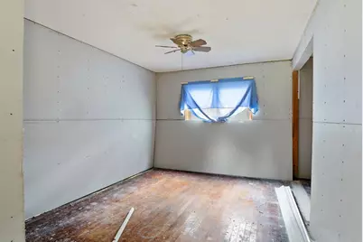 229 N 3rd Street, New Richmond, WI 54017 - Photo 5