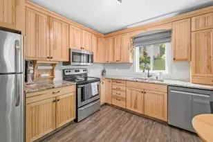 13101 Penn Ave S, Burnsville, MN 55337 - Photo 7