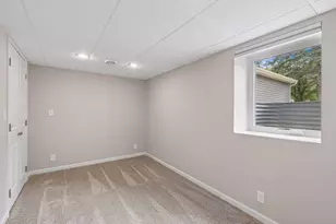 405 Orchid Ln N, Plymouth, MN 55447 - Photo 31