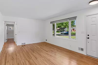 405 Orchid Lane N, Plymouth, MN 55447 - Photo 7