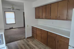 401 Willow St, Fairmont, MN 56031 - Photo 9
