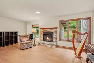 1698 Cobblestone Ct, Red Wing, MN 55066 - Photo 7