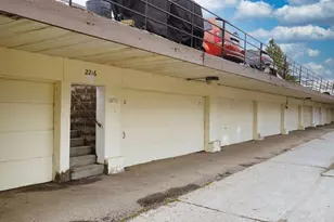 2216 Pleasant Ave, Minneapolis, MN 55404 - Photo 9