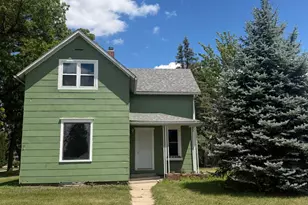 502 3rd Ave NW, Wilmont, MN 56185 - Photo 1