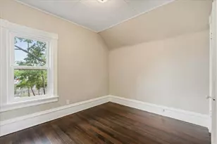 908 Sherburne Ave, Saint Paul, MN 55104 - Photo 11