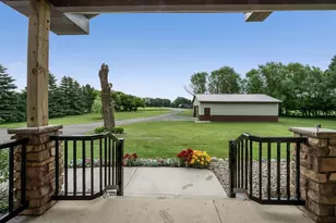 4700 Rural Oaks Dr SE, Alexandria, MN 56308 - Photo 13