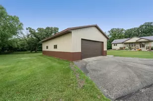 4700 Rural Oaks Dr SE, Alexandria, MN 56308 - Photo 9