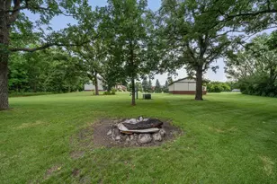 4700 Rural Oaks Dr SE, Alexandria, MN 56308 - Photo 23