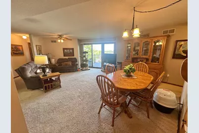 808 Lake Chapeau Drive #202, Albert Lea, MN 56007 - Photo 7