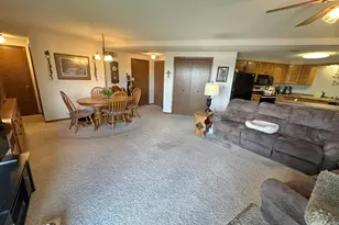 808 Lake Chapeau Dr, Albert Lea, MN 56007 - Photo 9