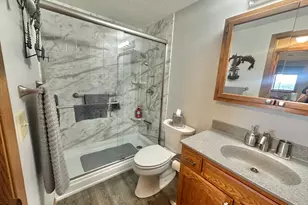 808 Lake Chapeau Dr, Albert Lea, MN 56007 - Photo 19