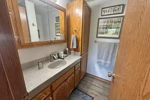 808 Lake Chapeau Dr, Albert Lea, MN 56007 - Photo 15