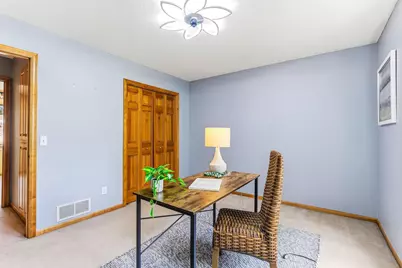 2413 Bridle Creek Trail, Chanhassen, MN 55317 - Photo 27