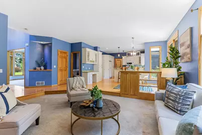 2413 Bridle Creek Trail, Chanhassen, MN 55317 - Photo 7