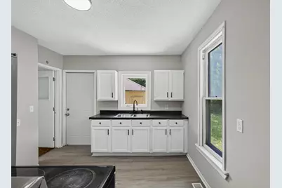 1094 Kent Street, Saint Paul, MN 55117 - Photo 13