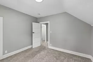 1094 Kent St, Saint Paul, MN 55117 - Photo 17