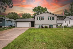 1206 3rd Street N, Princeton, MN 55371 - Photo 1
