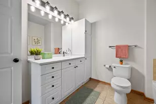 1800 Graham Ave, Saint Paul, MN 55116 - Photo 25