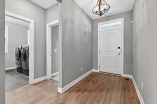2230 Bentz Ct, Chanhassen, MN 55317 - Photo 29