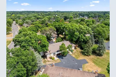 10731 Aquila Avenue S, Bloomington, MN 55438 - Photo 25