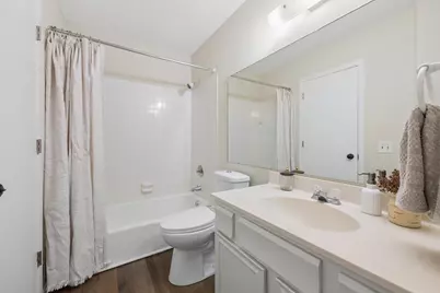 10731 Aquila Avenue S, Bloomington, MN 55438 - Photo 11