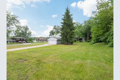 8108 Ensign Curve, Bloomington, MN 55438 - Photo 27