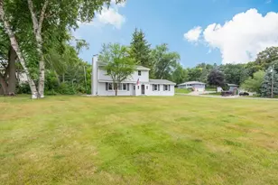 8108 Ensign Curve, Bloomington, MN 55438 - Photo 5