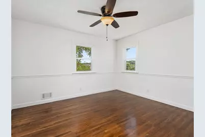 8108 Ensign Curve, Bloomington, MN 55438 - Photo 17