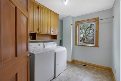 12199 Galaxie Avenue, Apple Valley, MN 55124 - Photo 21