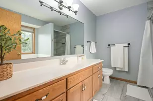 2027 Chester St, Shakopee, MN 55379 - Photo 29