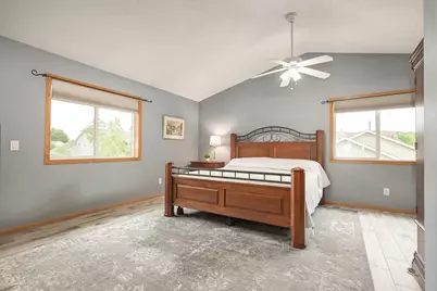 2027 Chester Street, Shakopee, MN 55379 - Photo 27