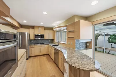1511 Black Oaks Place N, Plymouth, MN 55447 - Photo 7