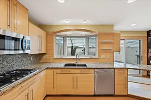 1511 Black Oaks Pl N, Plymouth, MN 55447 - Photo 9